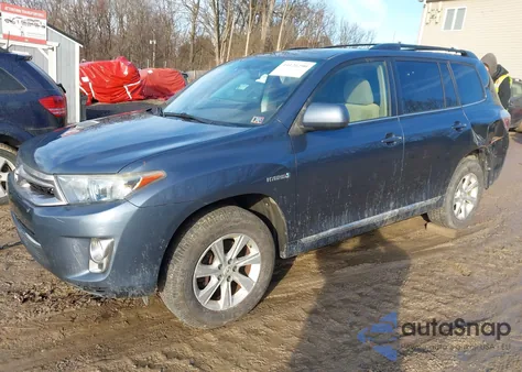 2013 Toyota Highlander Hybrid Base V6 from USA, damaged, VIN JTEBC3EH5D2017155